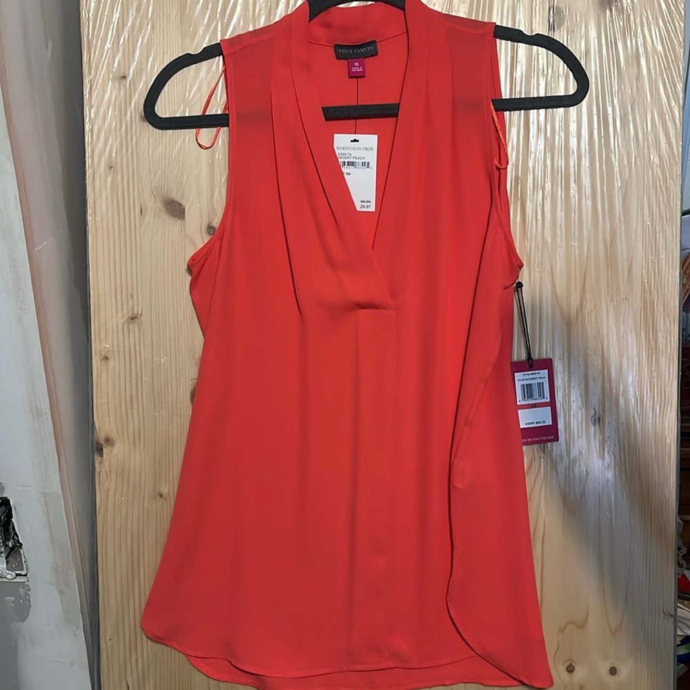 NWT Vince Camuto short  sleeve blouse